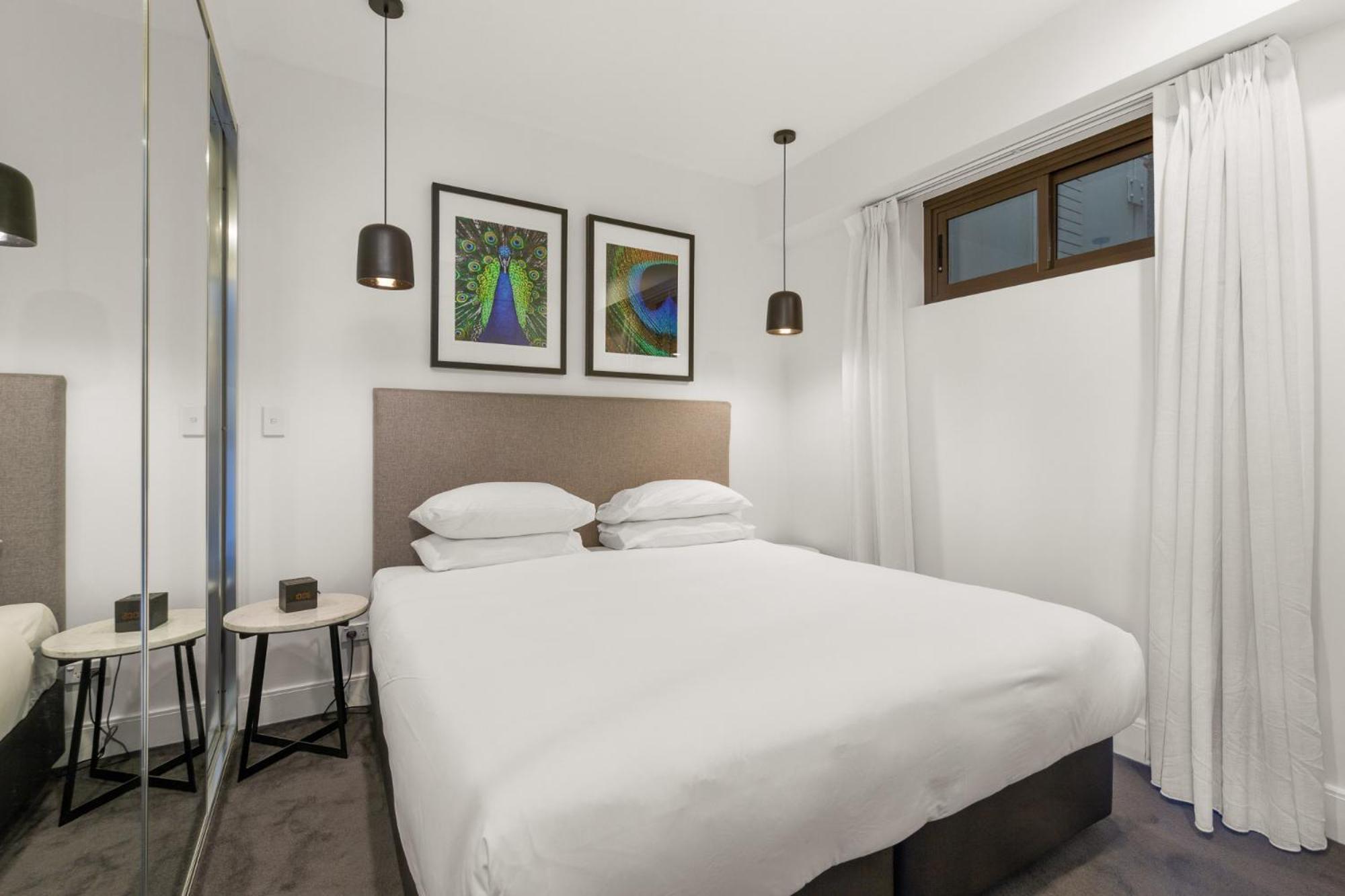 Modern 1-bed With Balcony In Bustling Surry Hills